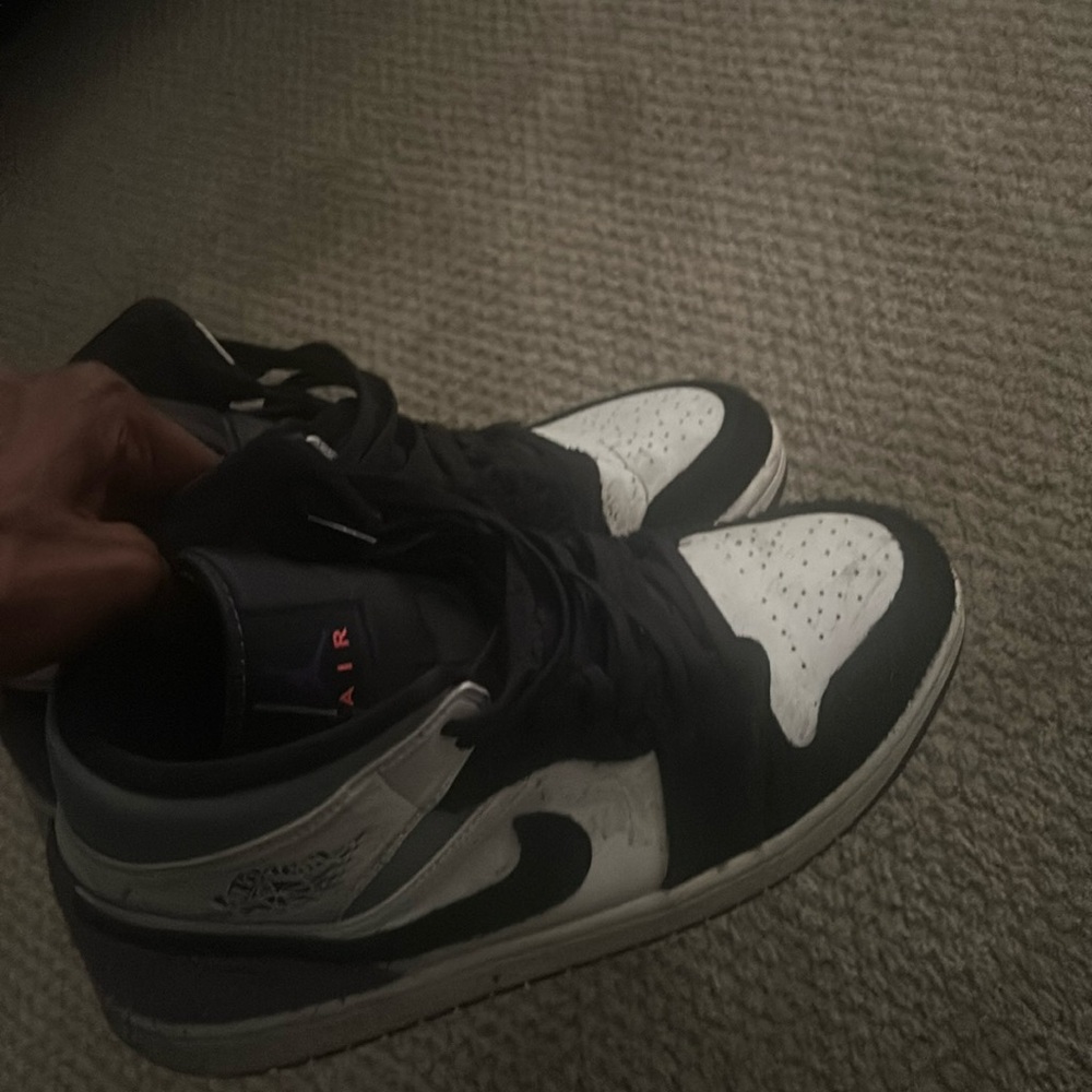 Jordan 1s